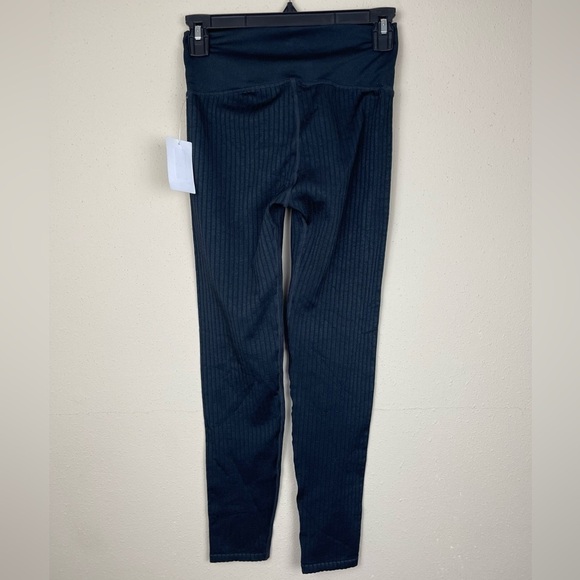NWT Good American Black Wide Ribbed Seamless Leggings - Picture 2 of 6